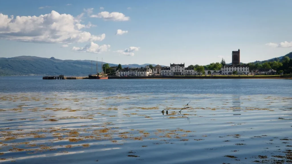 A Merry Scottish Christmas Filming Locations, Glencrave Town (Inveraray, Scotland)