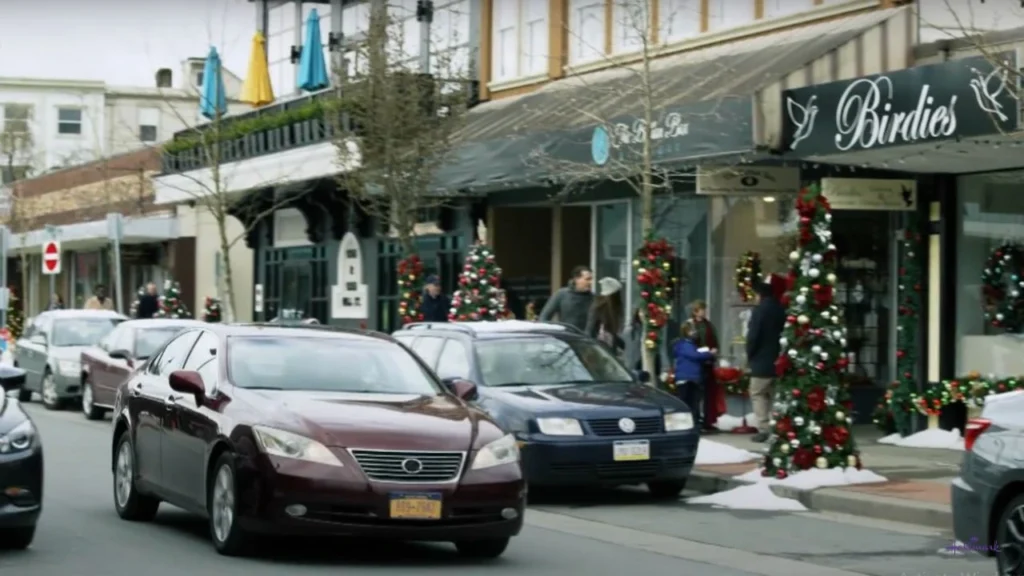 It's Christmas, Eve Filming Locations, Birdies bakery at Mill Street, Chilliwack, BC, Canada