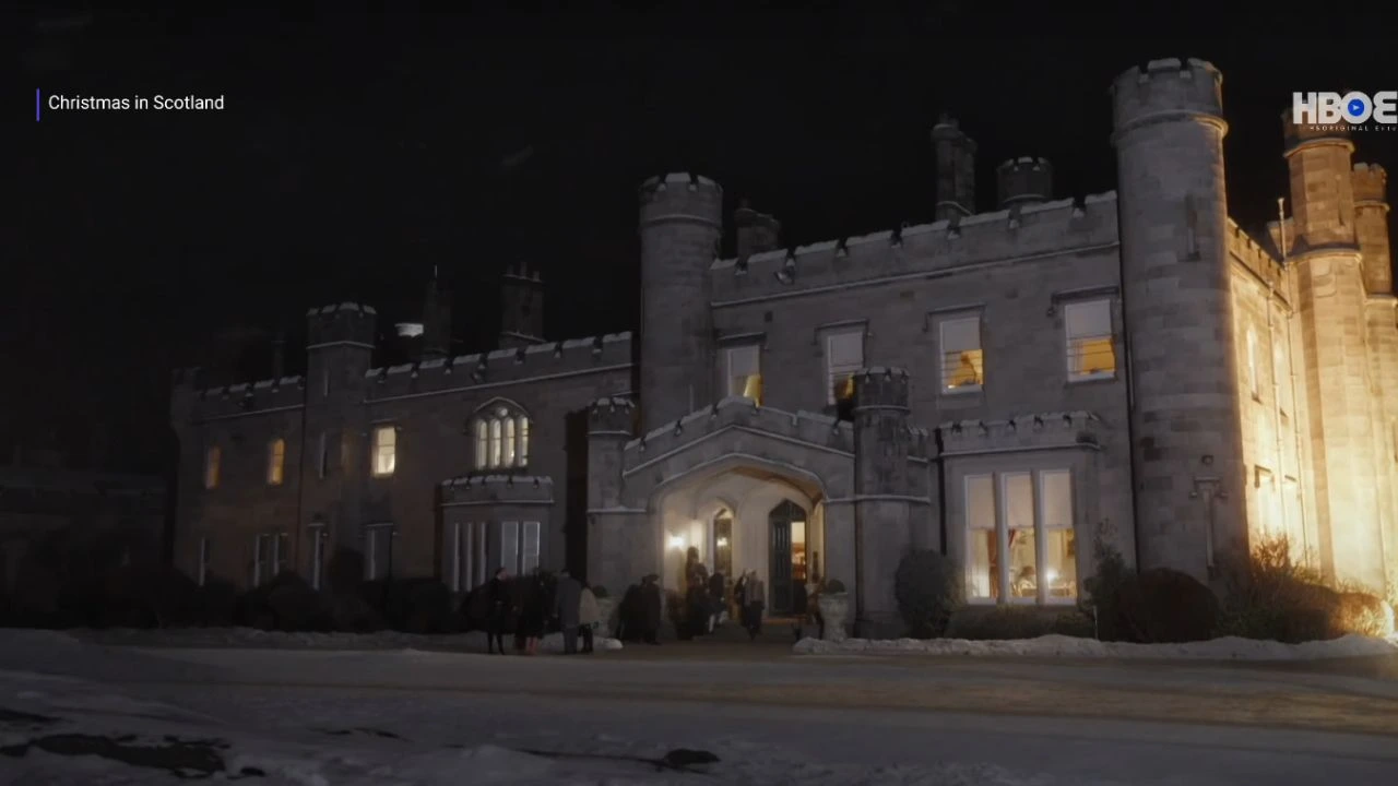 Christmas in Scotland Filming in Dundas Castle, South Queensferry, Dalmeny, West Lothian, Scotland, UK (4)