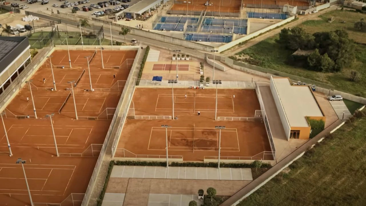 Rafa Filming in Manacor, Mallorca, Spain (2)